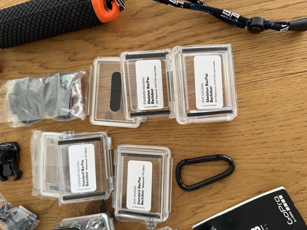 Gopro Action Cam: Go Pro Hero 3 mit diversem Zubehör – Usato da Baar venduto da Unser_bengel 3