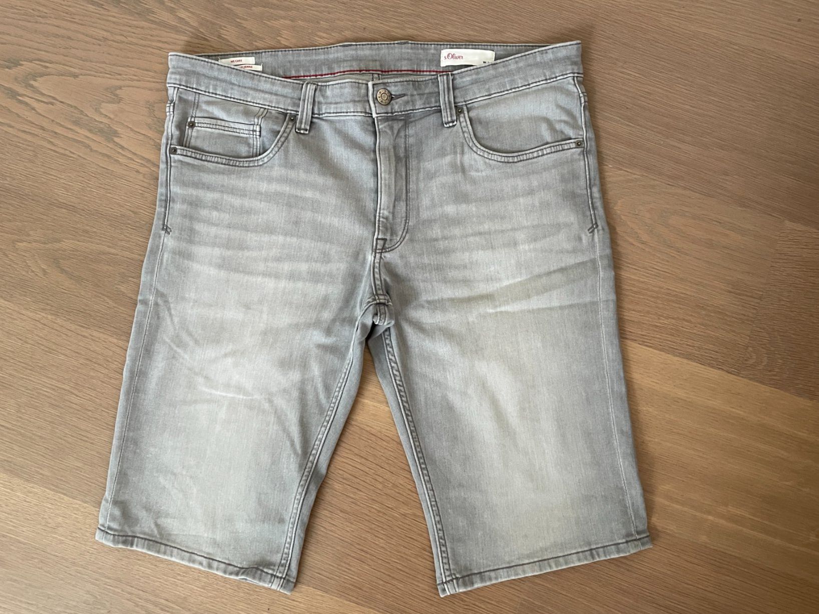 S.Oliver Jeans: S.Oliver Herren Jeans Shorts, grau, Gr. 34 – Gebraucht aus Rüschlikon von user999