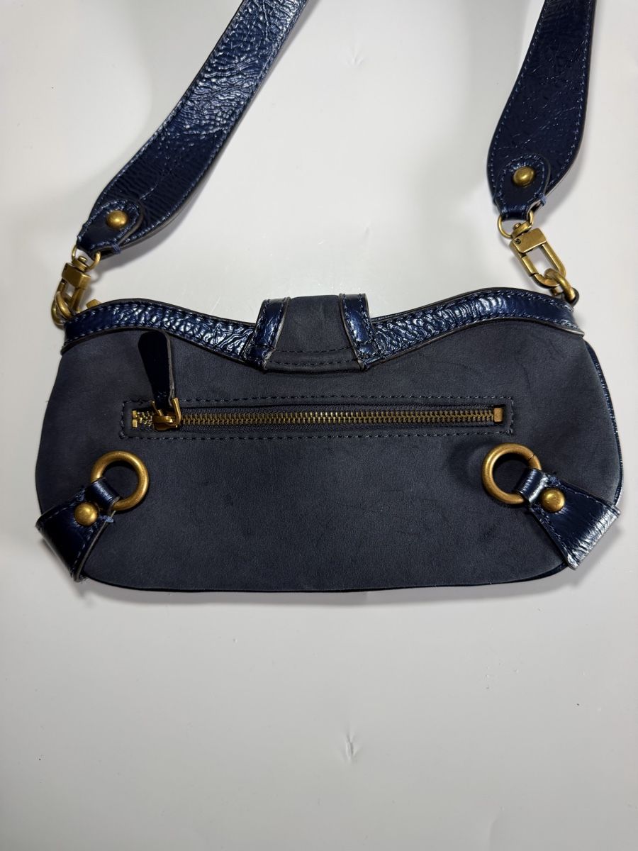 Guess Borse da donna: Guess Baguette Handtasche  – Nuovo (secondo la descrizione) da Vionnaz venduto da b_f_d_r_g 2