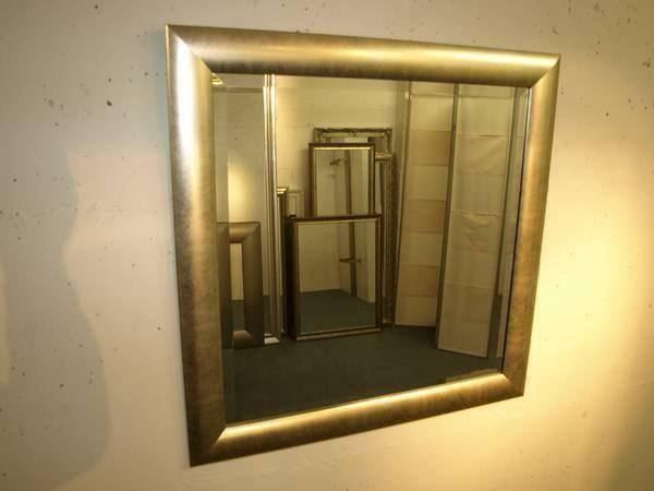 Specchi: Spiegel SIENA Rahmen silber 72 x 72 cm – Nuovo (secondo la descrizione) da Unterentfelden venduto da moebelrufli 1