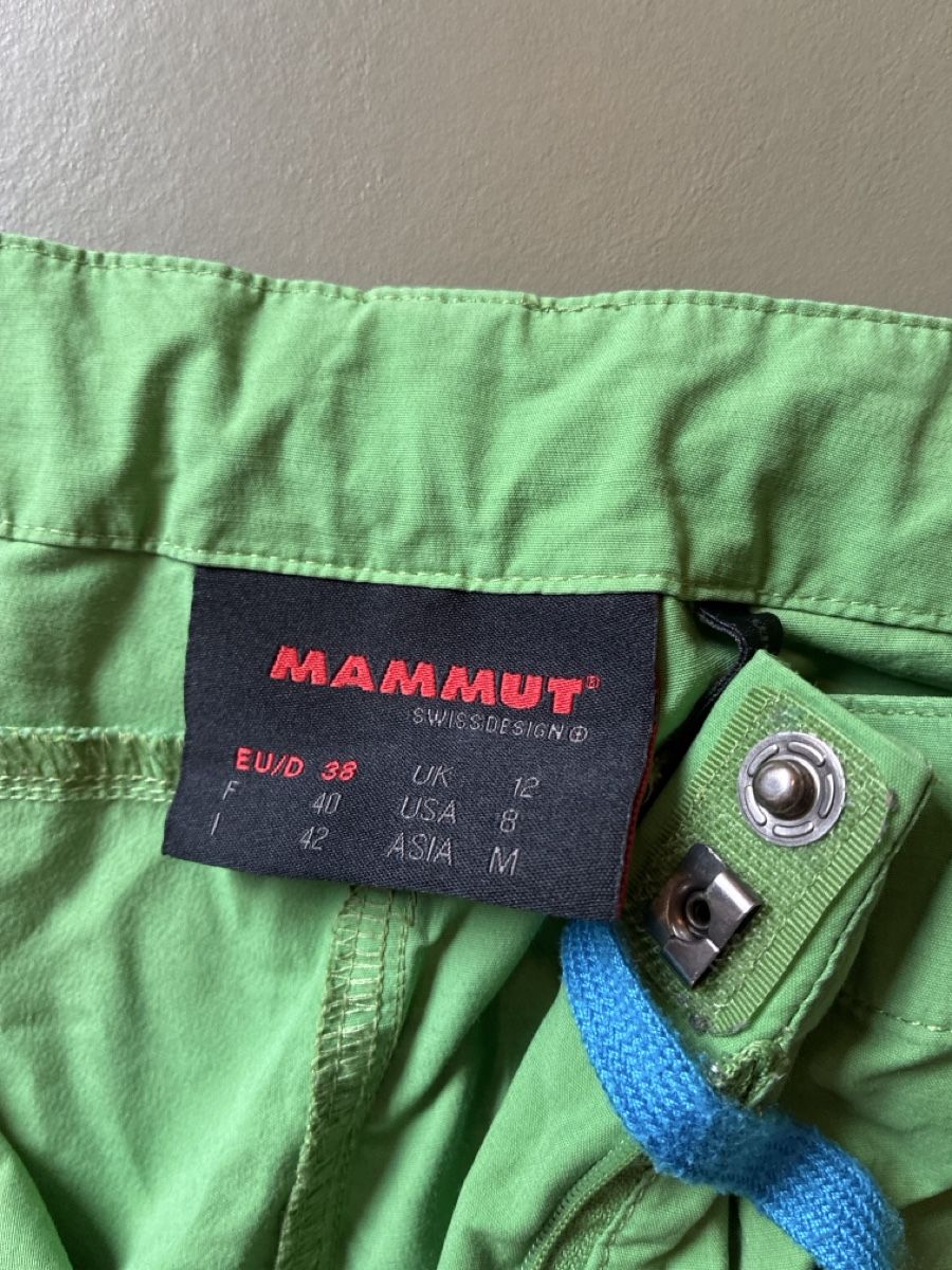 Mammut Hosen: Mammut Hose kurz klettern 38 M – Gebraucht aus Obergesteln von eitscheji 1