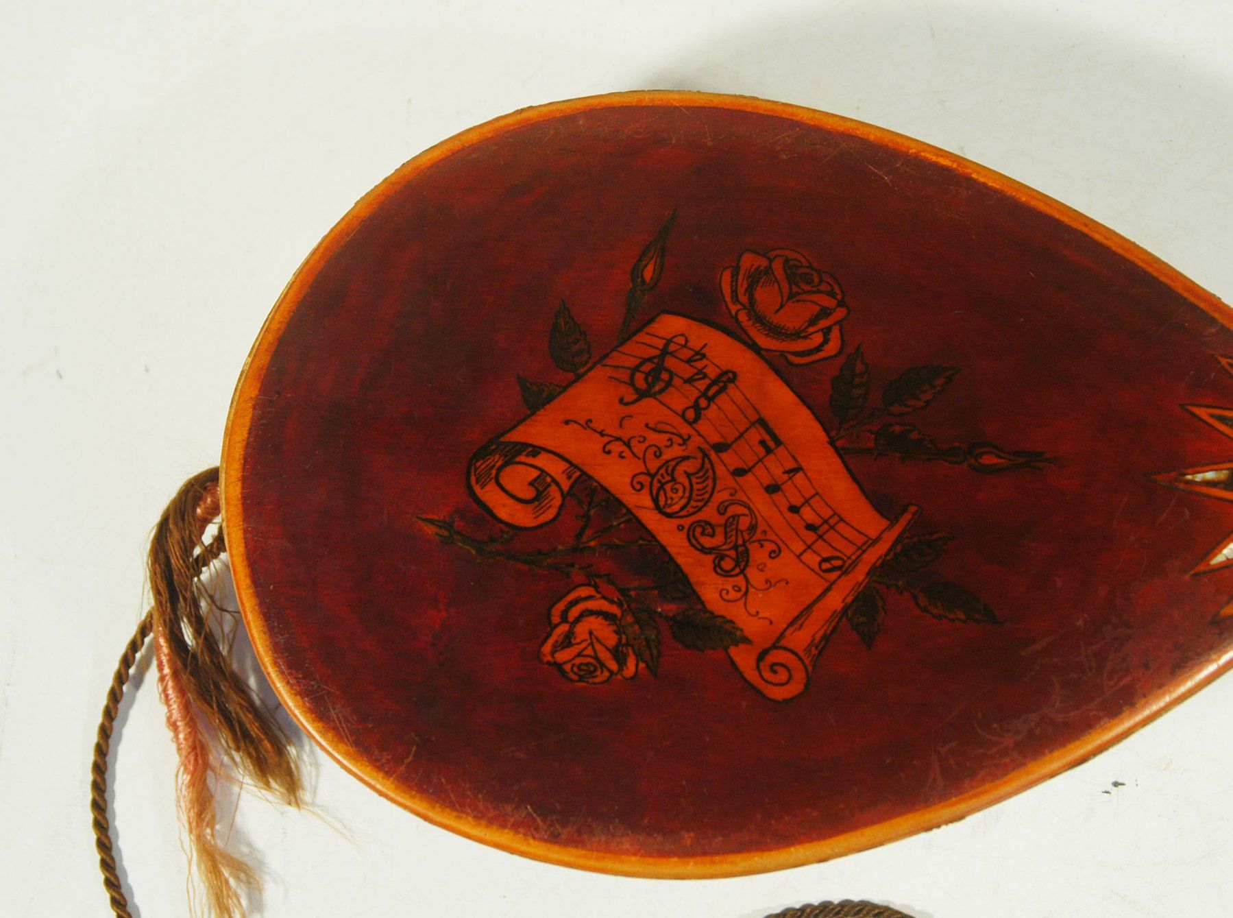 Strumenti musicali: Antike Mandoline reich verziert – Usato da Herisau venduto da Wisen 6