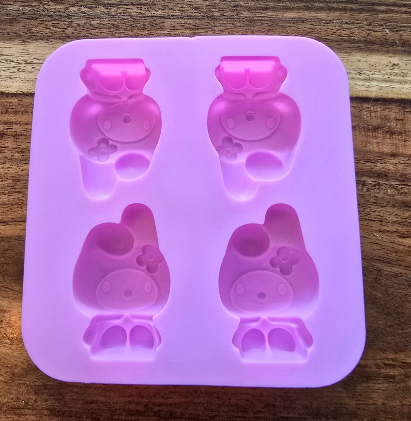 Teglie da forno: Silikonform / Mold / Hello Kitty / Melody / Sanrio – Nuovo e nell'imballaggio originale da Zürich venduto da amysmith 1