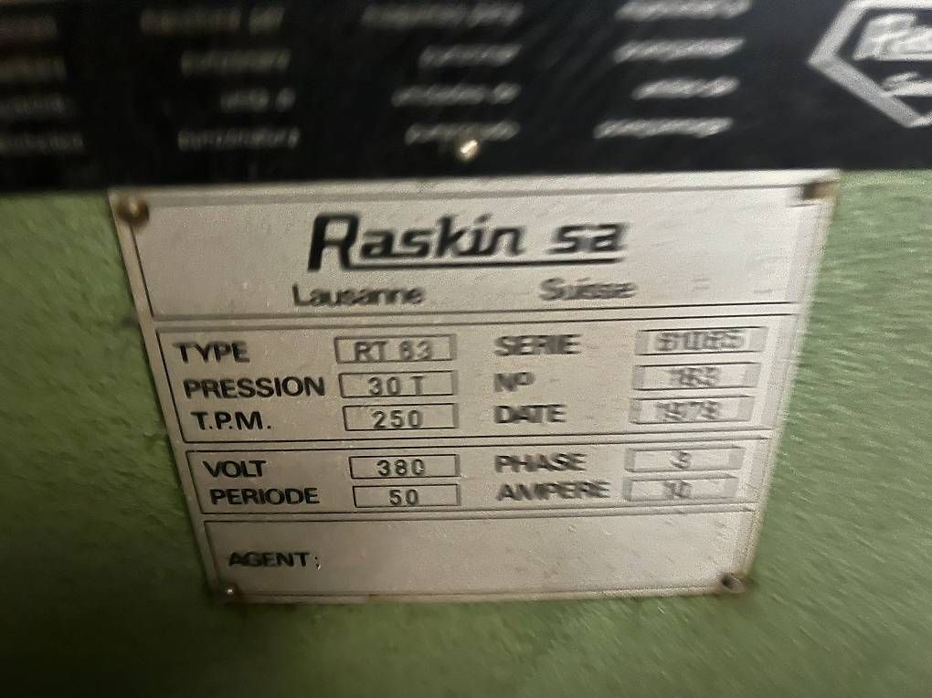 Tutte le macchine: Raskin Stanzmaschine – Usato da Wetzikon ZH venduto da MeaQ 3