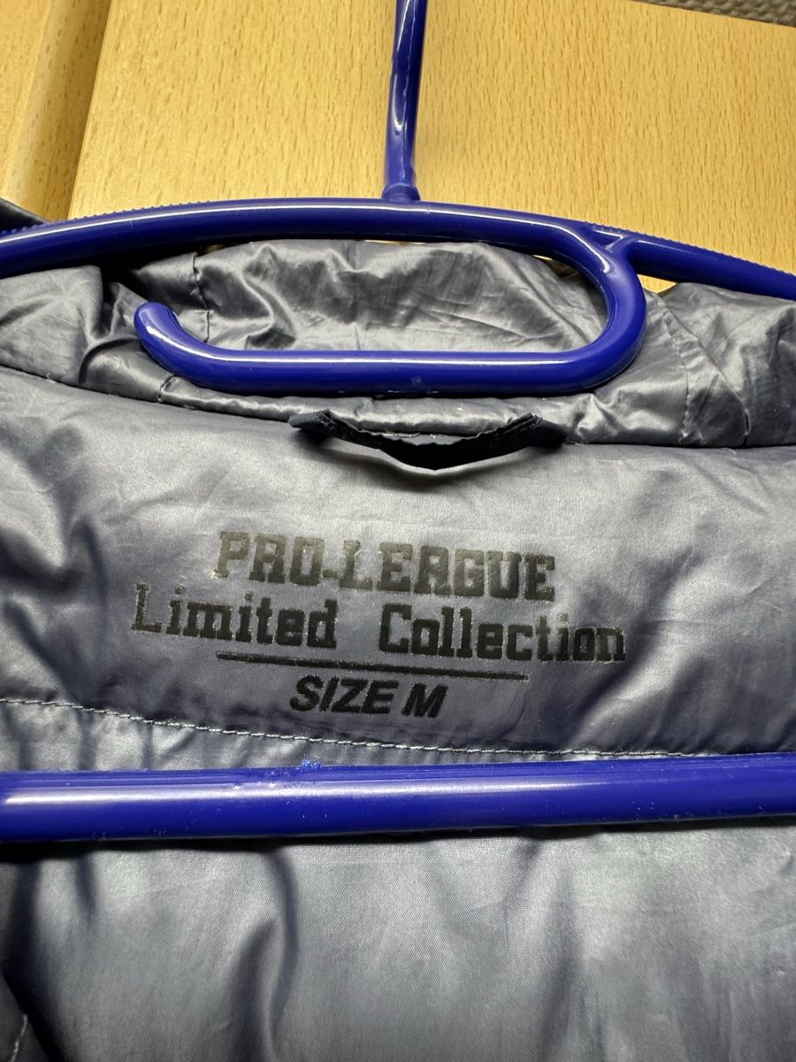 Jacken: Pro-League Limited Collection Daunenjacke Gr. M – Gebraucht aus Küsnacht ZH von IrischkaB 2