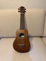 Baton Rouge UR3-S Ukulele inkl. Ritter-Tasche  Top Zustand