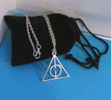 Harry Potter Halskette mit Deathly Hallows silbern