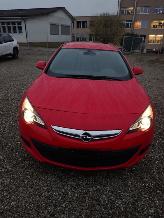 Opel Astra GTC 14NEL 5