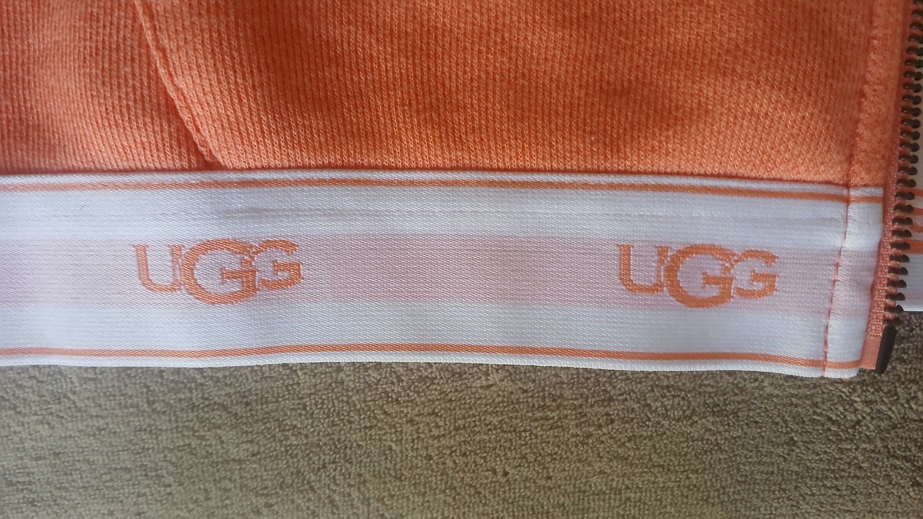 Ugg Giacche: NEW UGG DAMEN ZIPPER GRÖSSE M – Nuovo (secondo la descrizione) da Villa Luganese venduto da luxlady 8