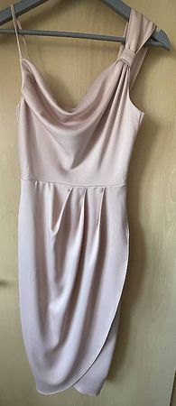 Robe cocktail rose Taille 34/36