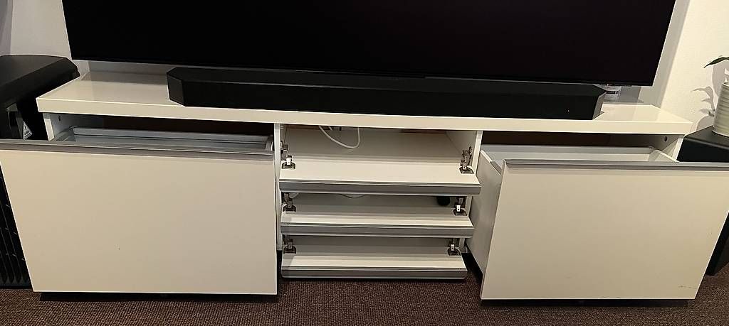 TV Möbel: Meuble tv – Gebraucht aus Orbe von dua_m9q8 1