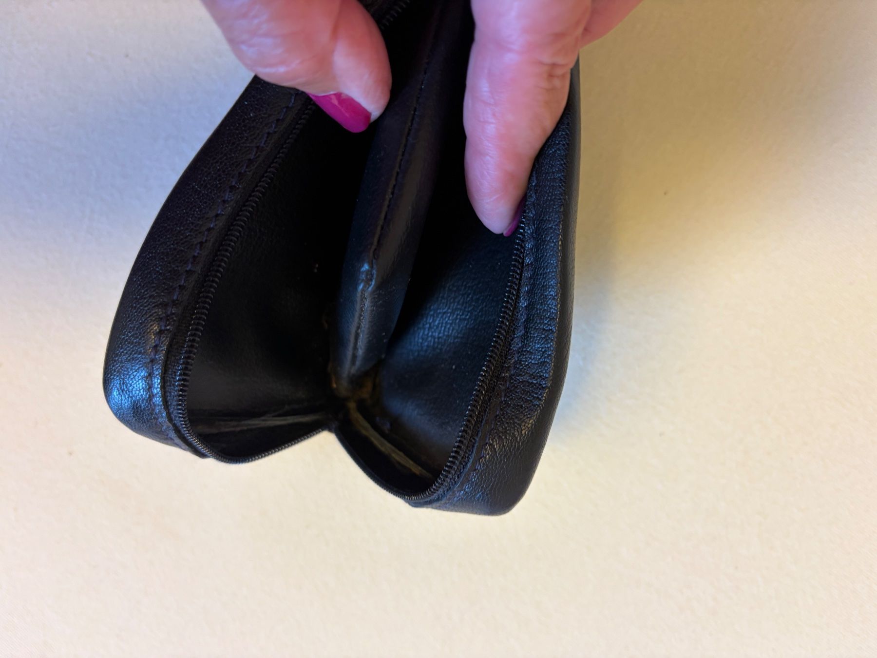 Pipe & Accessori: Pfeifen Leder Etui schwarz – Usato da Zürich venduto da Fortunalis 1
