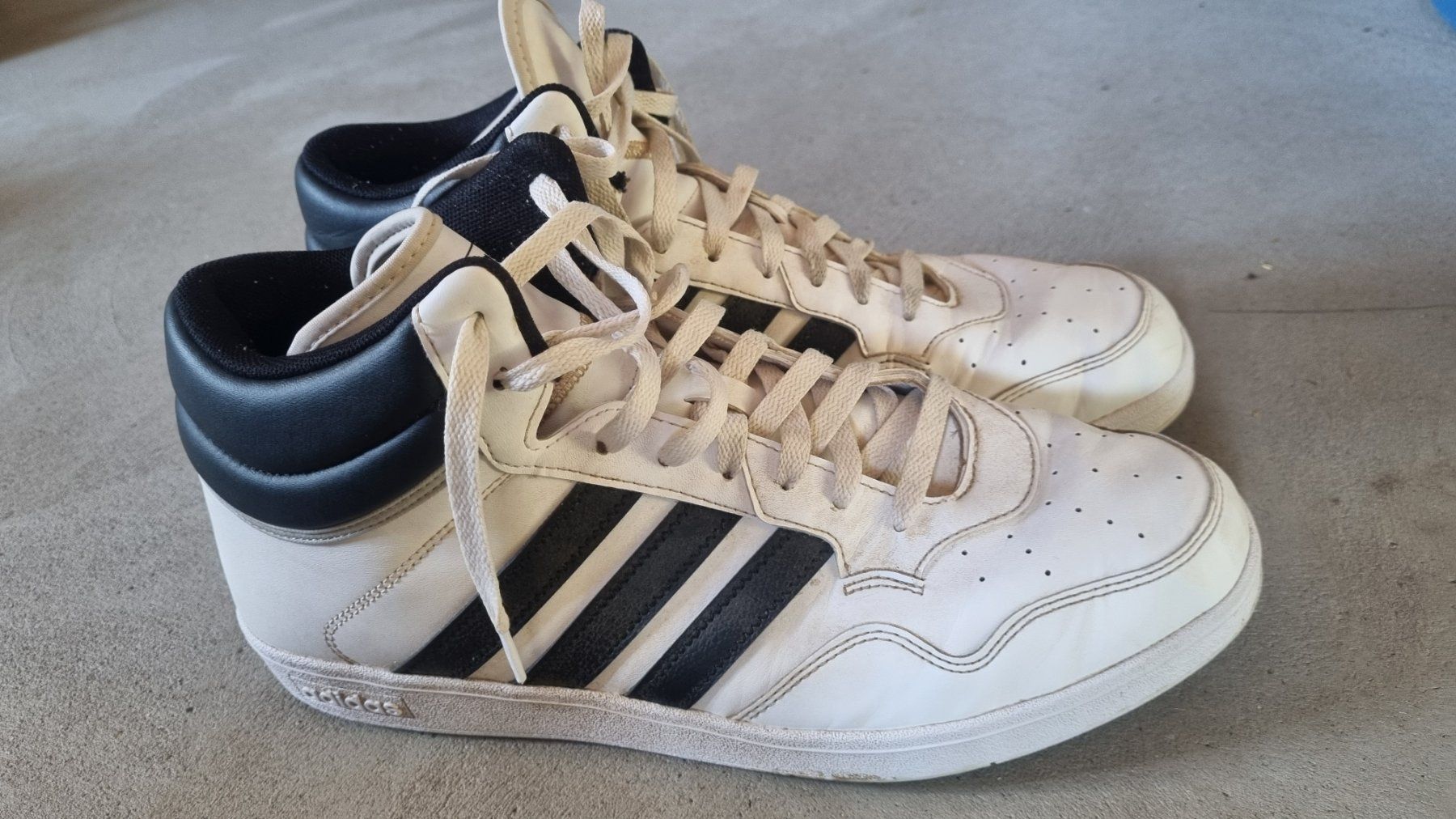 Adidas Herrenschuhe: Adidas Sneaker 46 – Gebraucht aus Grüningen von lama10