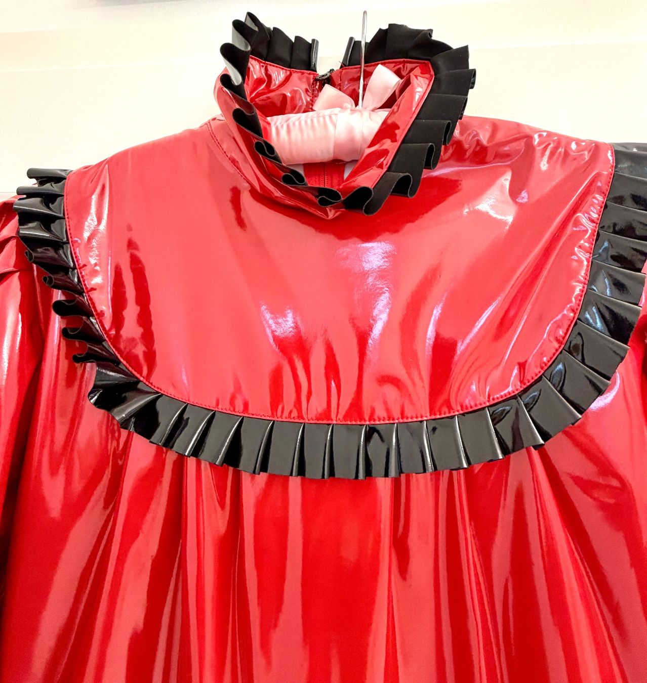 Kleider: Maxi robe rouge imitation latex – Gebraucht aus giffers von sev_c9x9 6