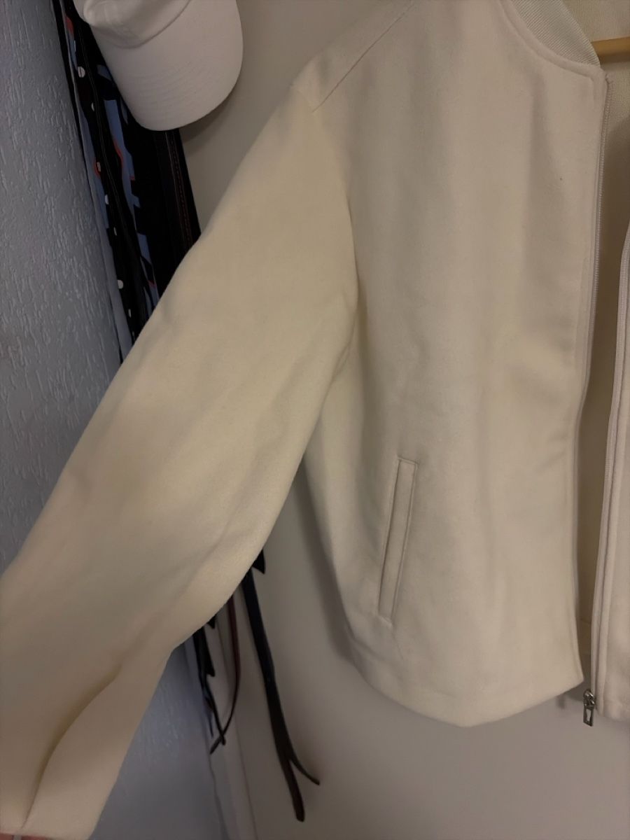 Jacken: Weisse Jacke – Neu (gemäss Beschreibung) aus Olten von edo_79j7 1