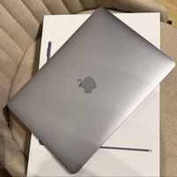 Macbook Big Sur 12-inch (Early 2015) - Great Condition!