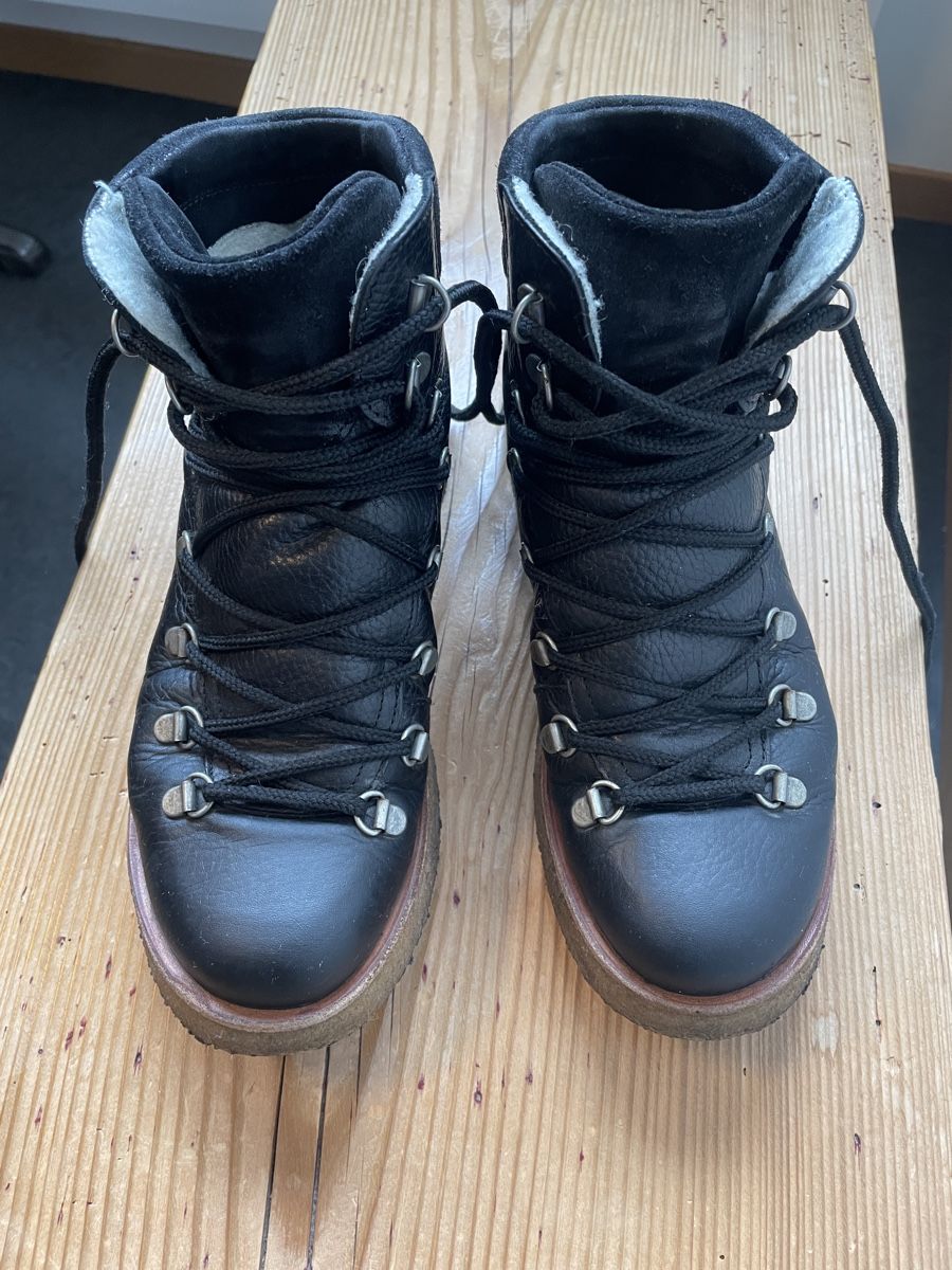 Scarpe da donna: Angulus Stiefel mit Wollfutter Gr. 37.5 – Usato da Zürich venduto da ehupp