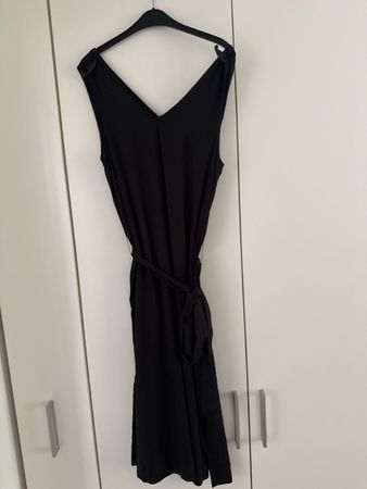 Black Dress RR Size 42 FR good condition