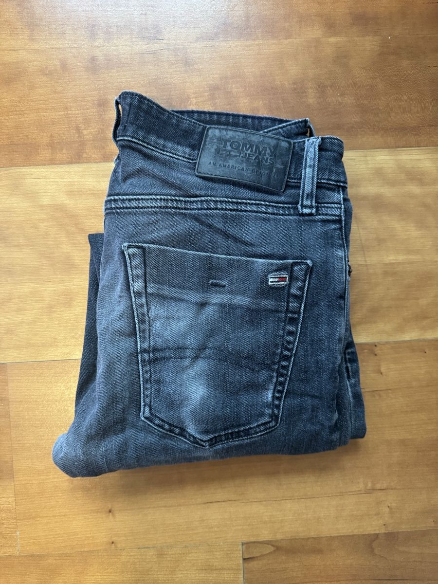 Tommy Hilfiger Jeans: Tommy Jeans Scanton 32/32 – Gebraucht aus Wettswil von alstel24