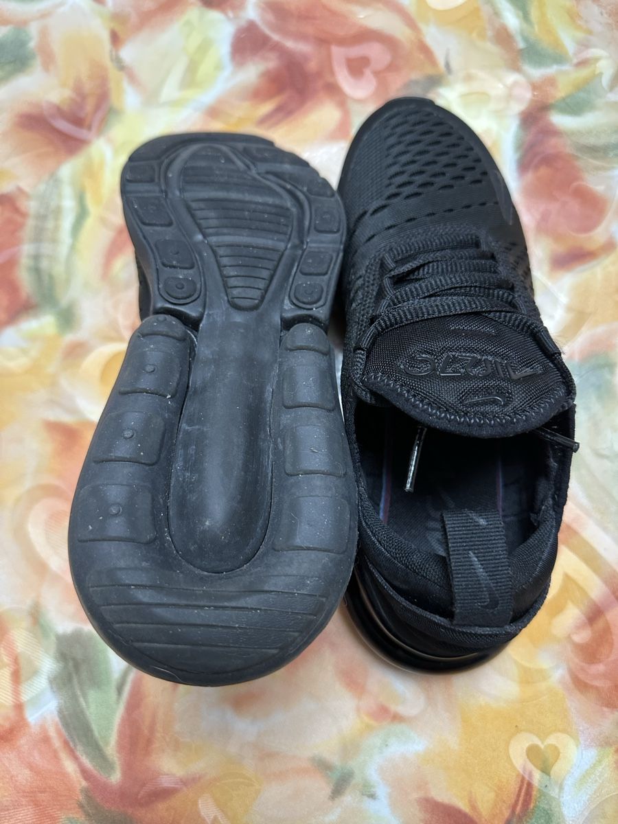 Nike Scarpe da uomo: Nike Air Max 270 Black – Usato da Niederglatt ZH venduto da iva_76kg 1