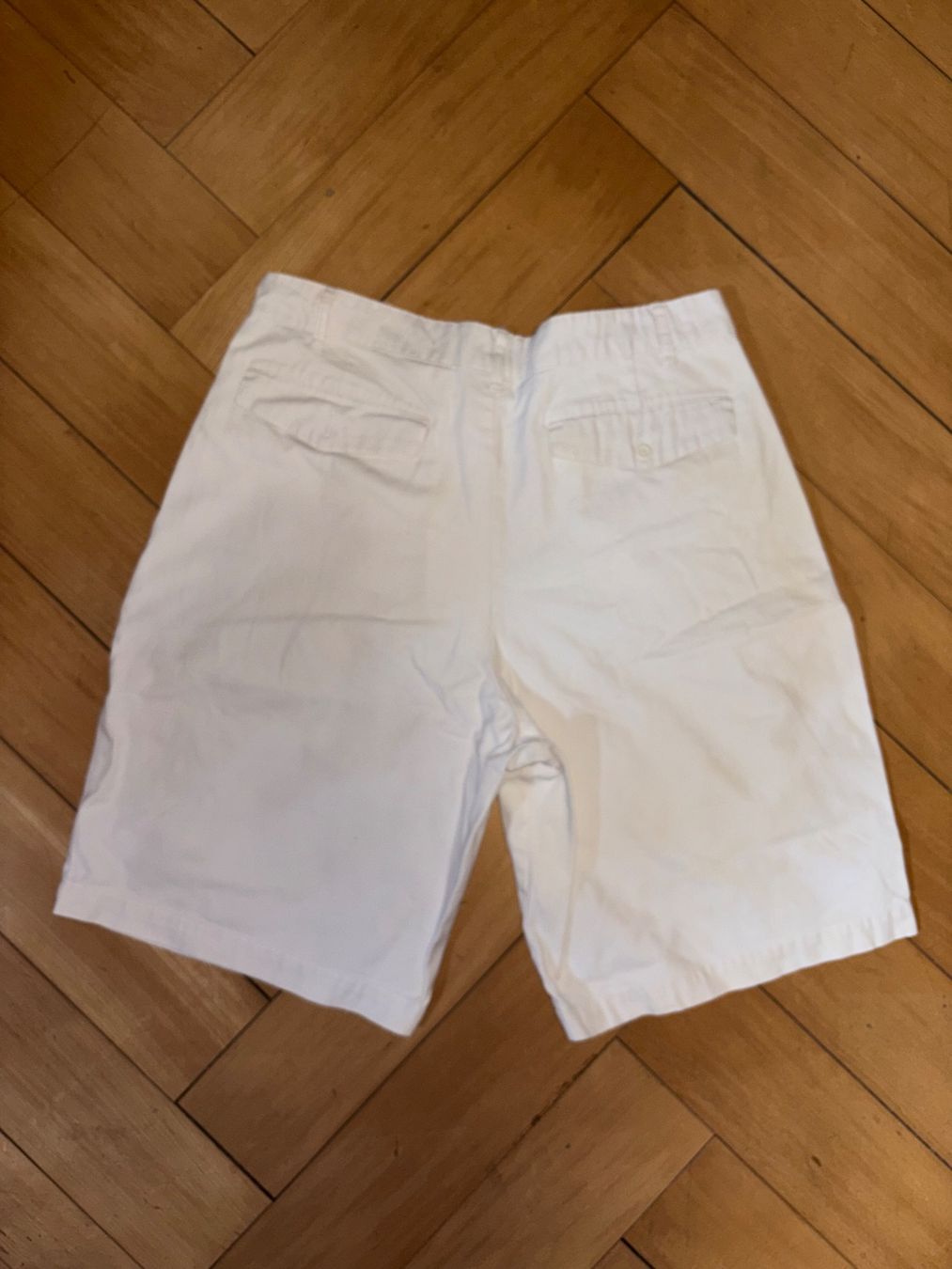 Nike Hosen: Nike Shorts Weiss – Gebraucht aus Zürich von LinoBossi 2