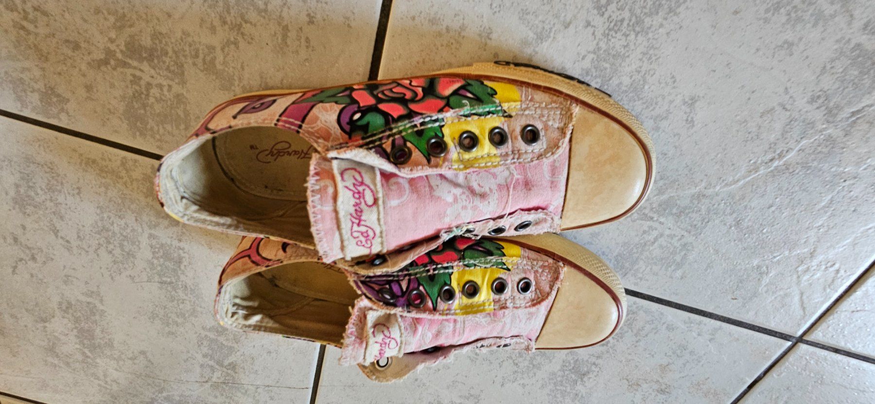Ed Hardy Damenschuhe: Ed Hardy Turnschuhe Frsuen Gr.38 – Gebraucht aus Volketswil von James2012
