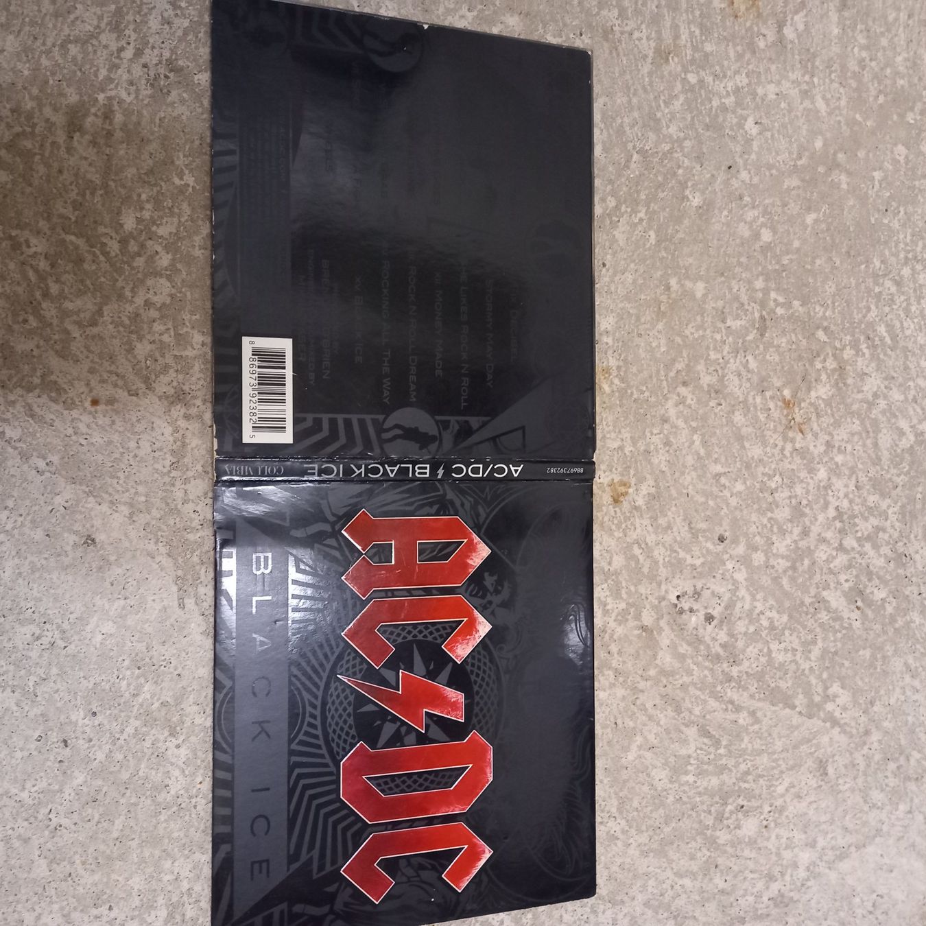 CD: Ac/dc - Black ice (Digi) – Usato da St-Cergue venduto da VeganWarrior 1