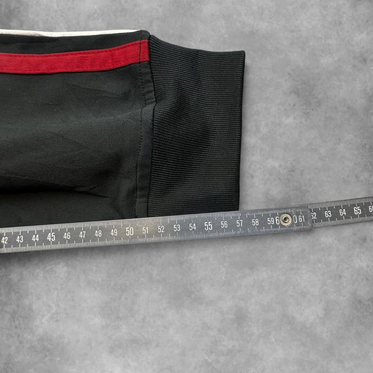 Champion Vestes: Champion black jacket – D'occasion à Erlinsbach SO par TogaResell 6