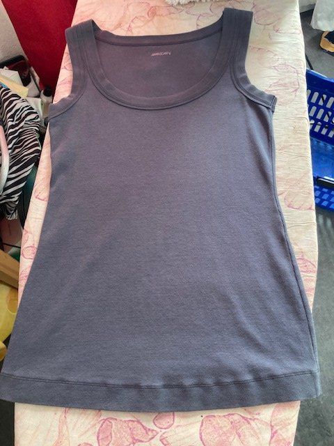 Marc Cain Top: Marc Cain Top Shirt Gr. 36-38 – Usato da Untervaz venduto da AndreaC04 1