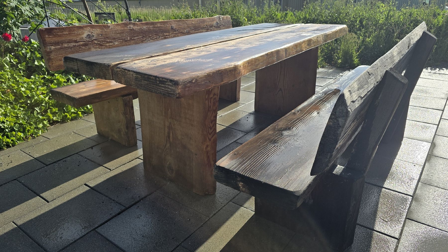 Set di tavolo e panche: Tisch und zwei Sitzbänke Garten – Usato da Einsiedeln venduto da gsundundmunter 1