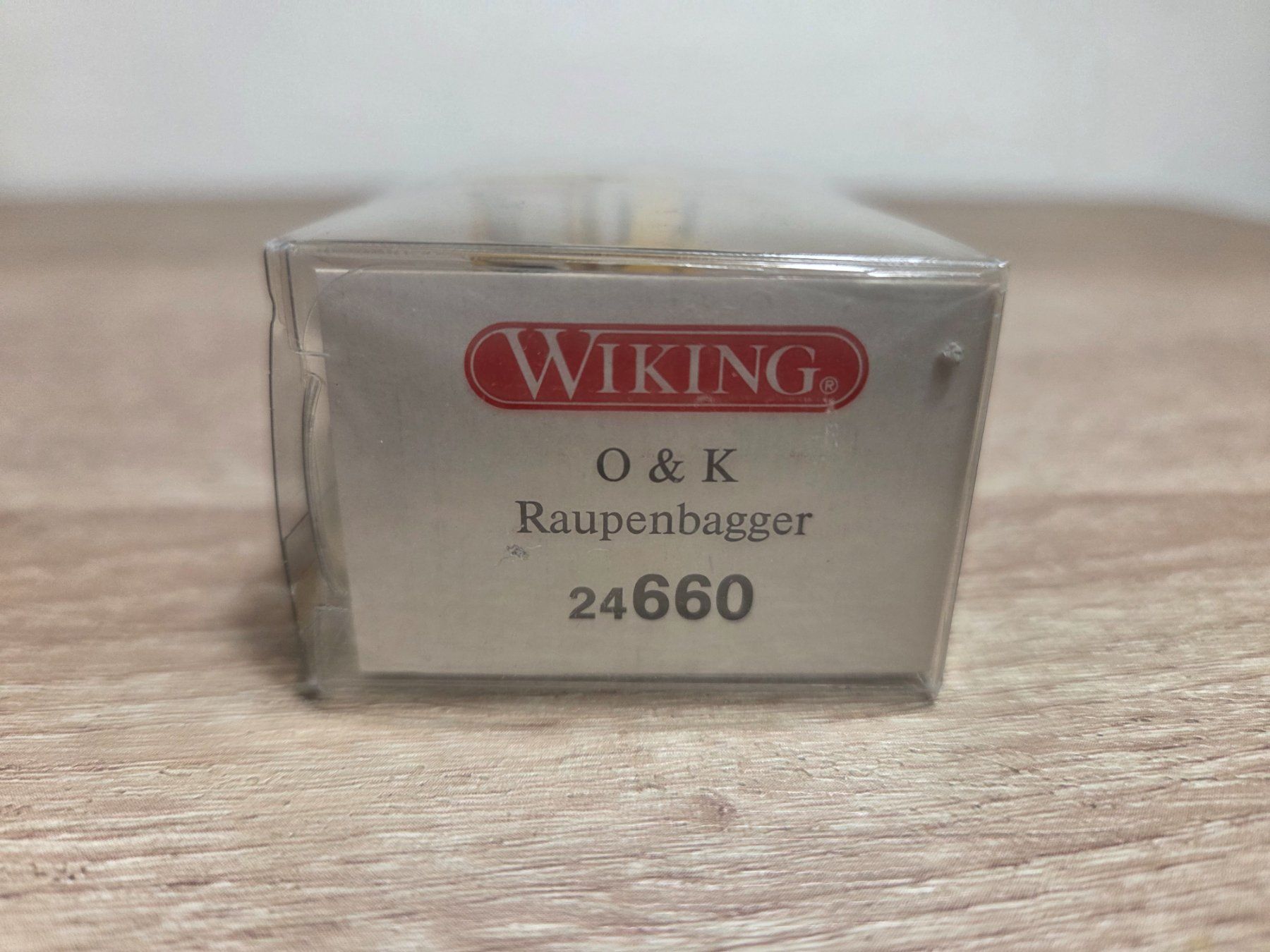Wiking Modellini d'auto: Wiking 24660 Raupenbagger H0 – Nuovo e nell'imballaggio originale da St-Aubin-Sauges venduto da Lo_Go 1