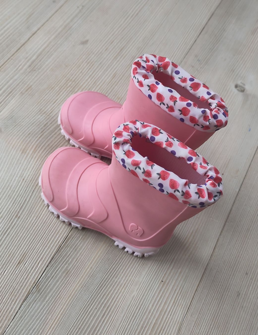 Scarpe per ragazzi: Gummistiefel 21 – Usato da Jeuss venduto da Marcoguapo