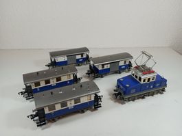 Fleischmann H0: Zahnradlok + 4 Wagen / loco crémaillère