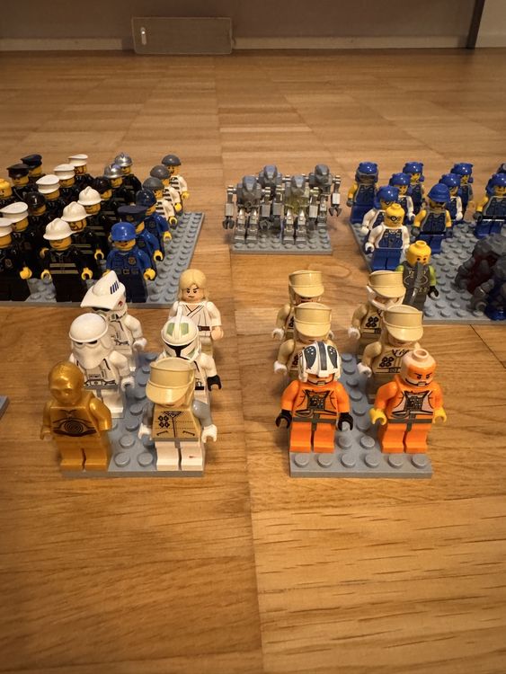 Lego Giocattoli: 150 Legofiguren Legoteilo Lego – Usato da Reinach venduto da Kimbonik 6
