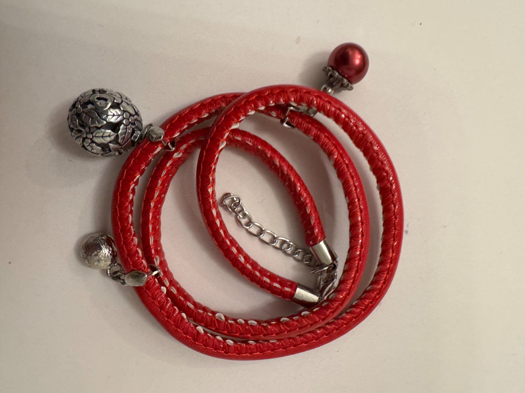 Bracciali & Braccialetti: WIE NEU -  Kunstleder Wikcelarmband 2er Set – Usato da Maienfeld venduto da Fashion_2009 1