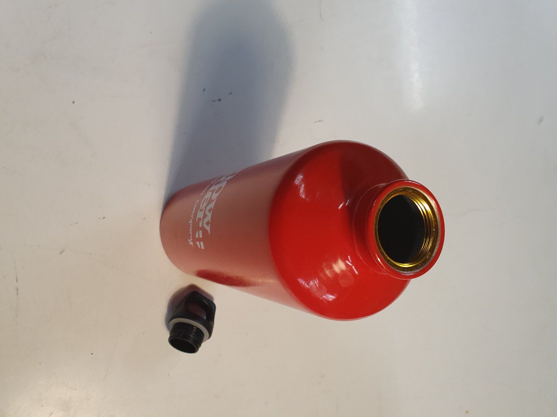 Borracce & Thermos: Trinkflasche rot 1L – Usato da Zürich venduto da loosebone 2