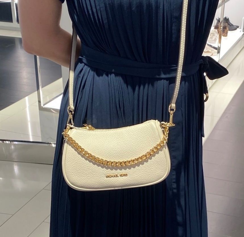 Michael Kors Sacs femmes: Michael Kors Tasche light cream – Neuf avec emballage d'origine à Wiedlisbach par Sistershop