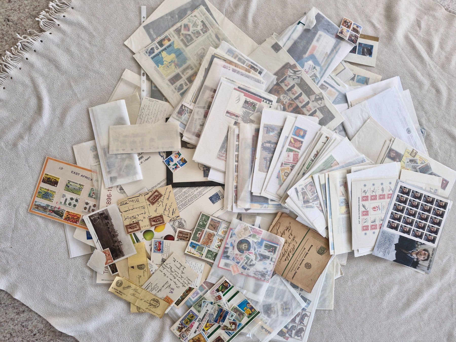 Albums: Grosse Briefmarkensammlung mit Alben – D'occasion à Zug par sh5_b56y 7