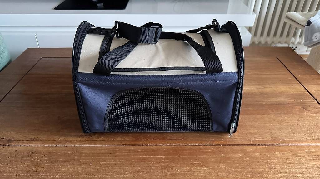 Cucce & Letti: Katzen Transporttasche – Usato da Zollikon venduto da rose59