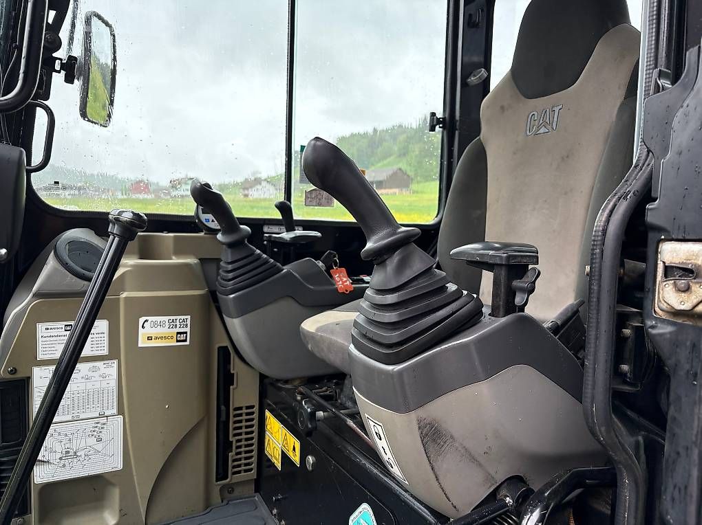 Caterpillar Escavatori: CAT 303C Bagger 3.5 To – Usato da Rothenthurm venduto da FHS6418 6