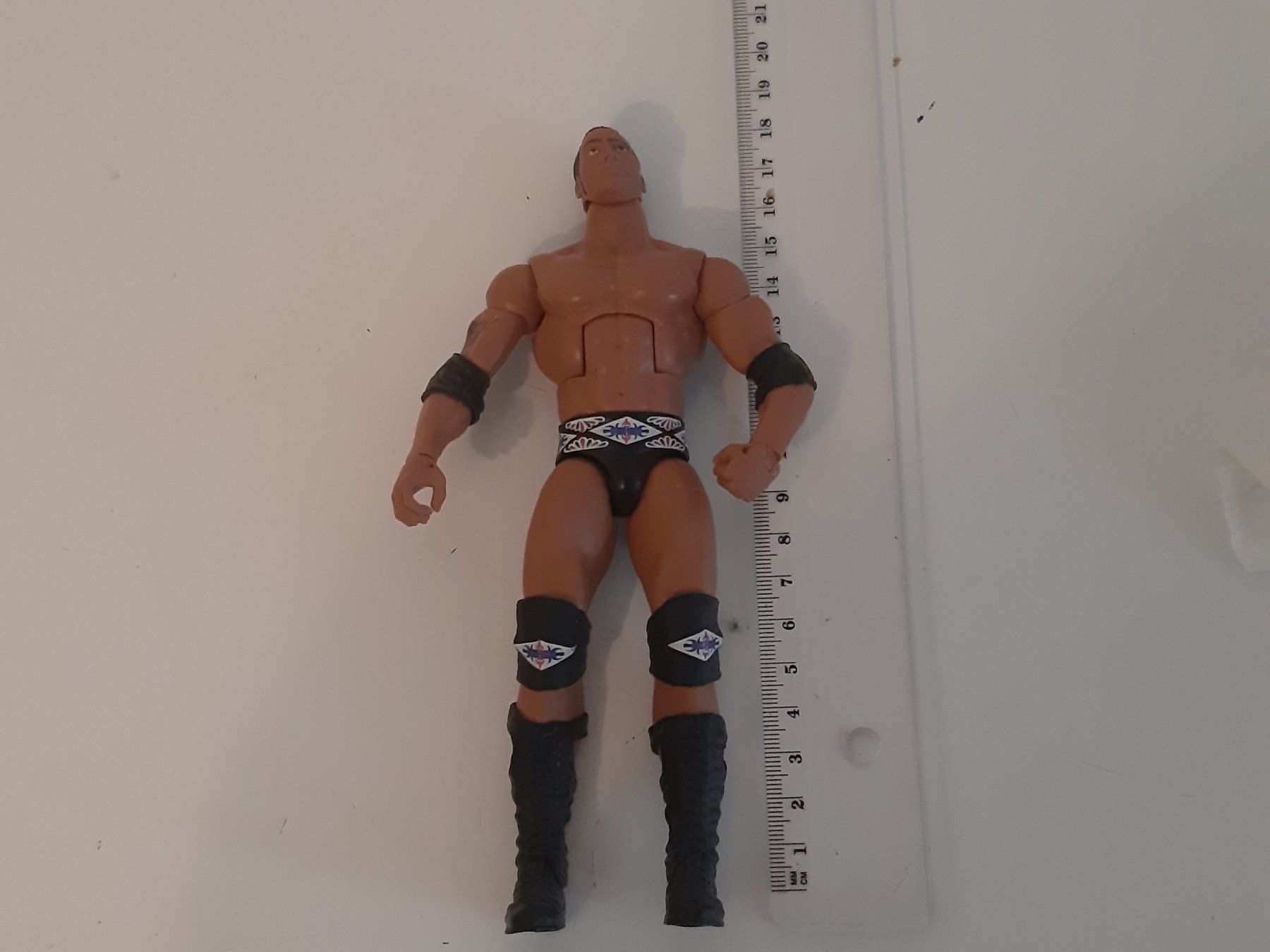 WWE Statuette: WWE Action Figure Basic - The Rock 2011 – Usato da Buchs SG venduto da Bray_Law 4