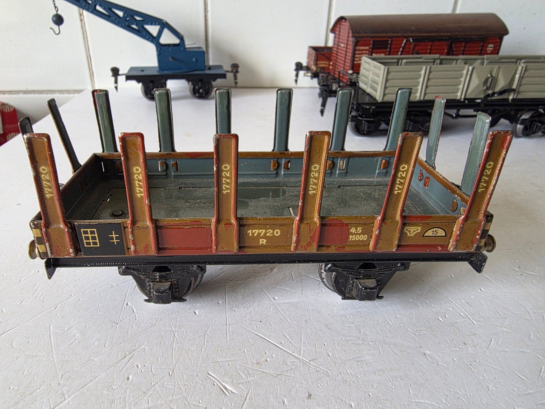 Märklin Modellini di ferrovie: 5 Stück verschiedene Märklin Güterwagen – Usato da Seuzach venduto da Loeckeli01 3