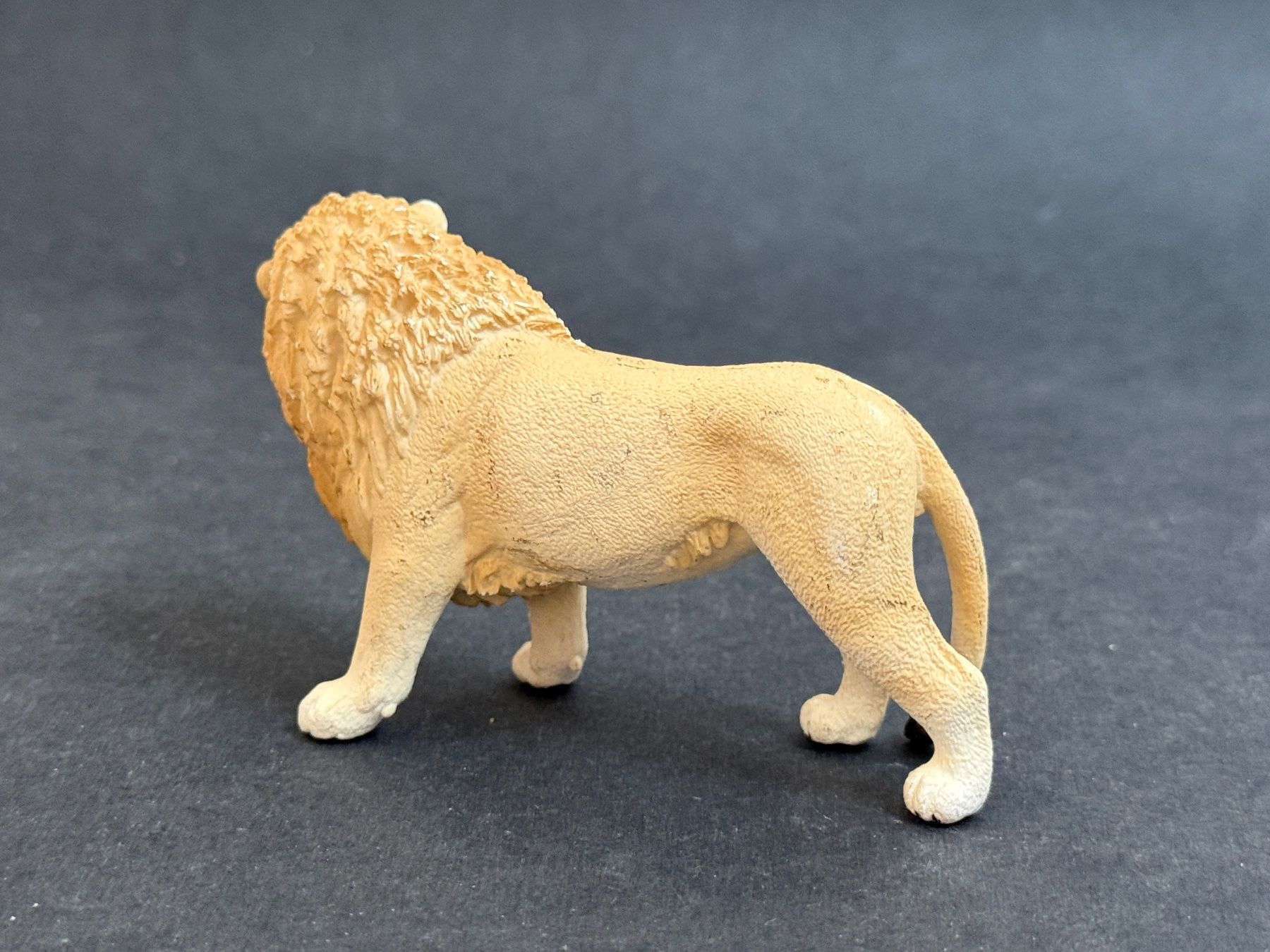 Schleich Figuren: Schleich 14726-1 Löwe, brüllend weiss – Gebraucht aus Ennetbaden von mapa05 2