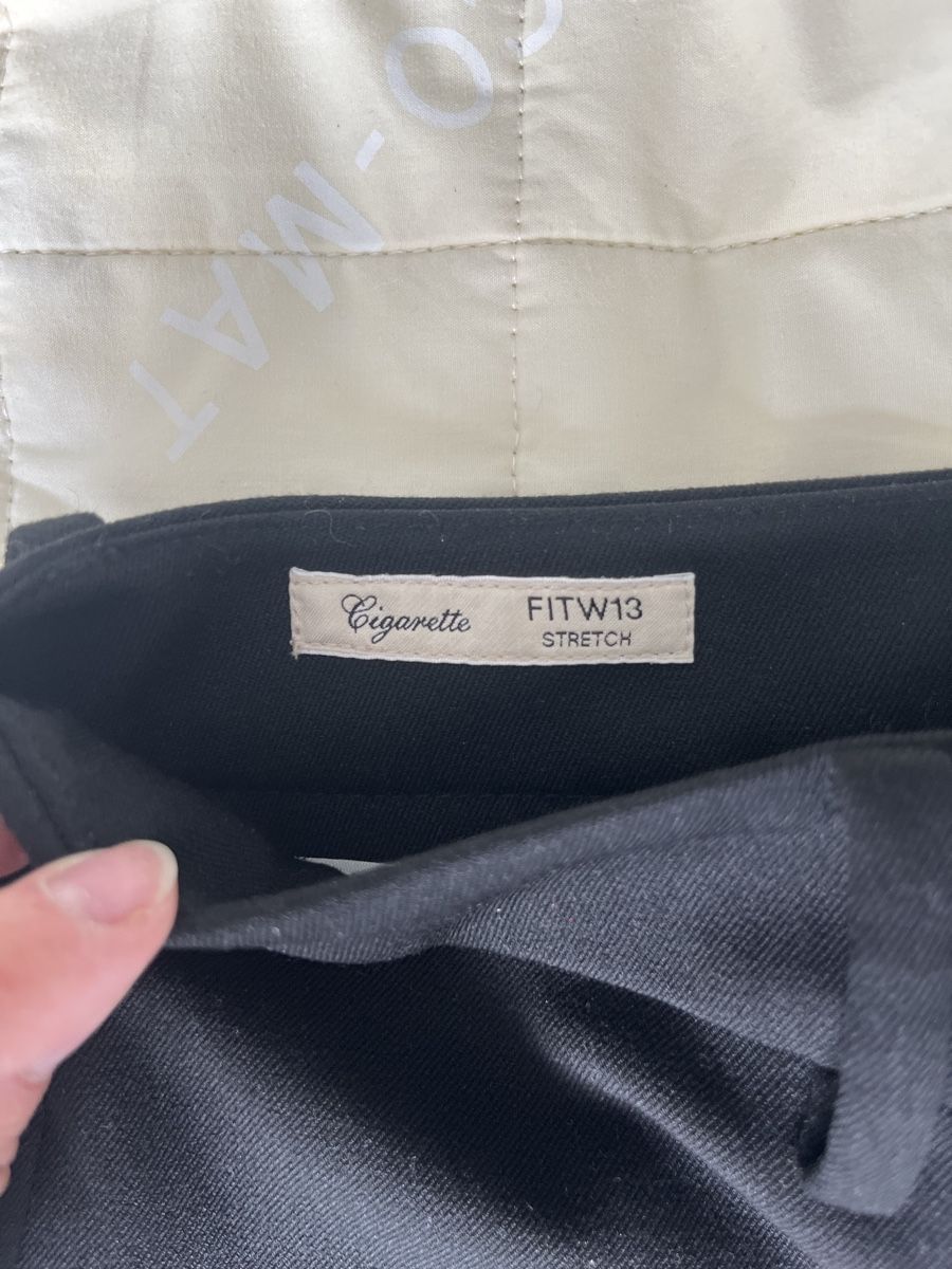 Max Mara Pantaloni: Weekend Max Mara Cigarette Stretch Trouzers – Nuovo (secondo la descrizione) da Wattwil venduto da ann_m6sn 2