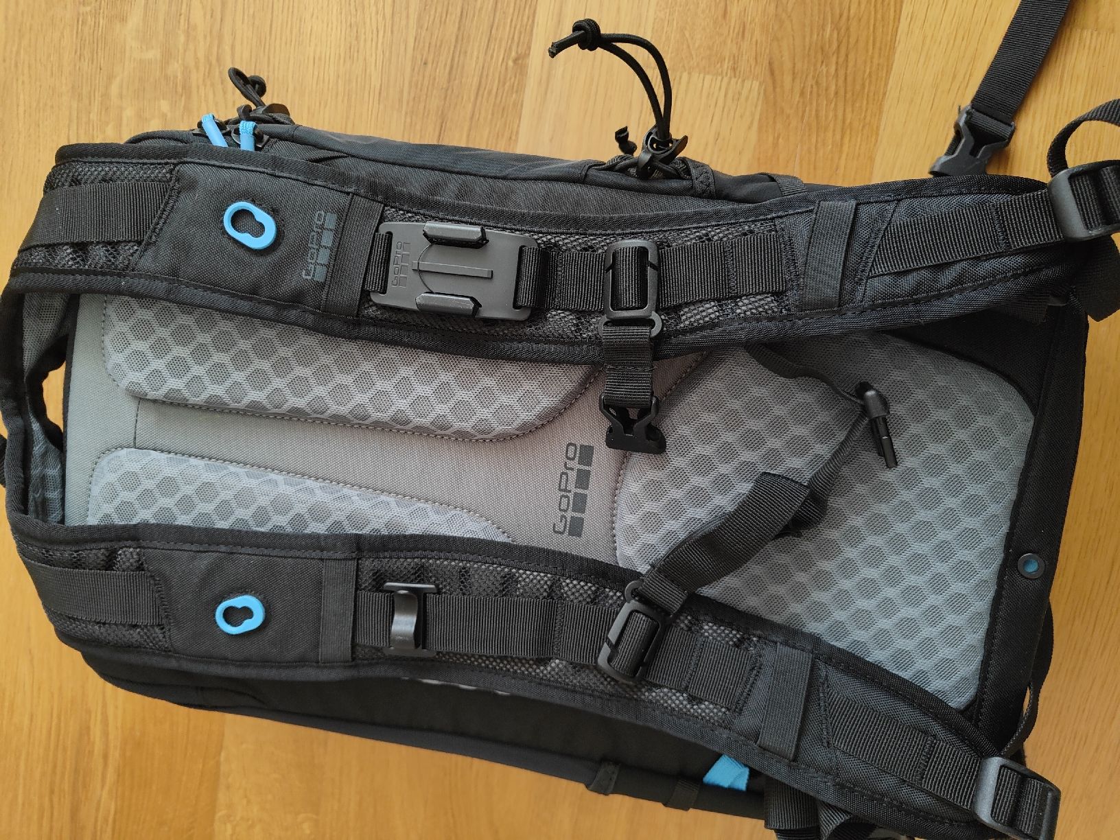 Gopro Zaini: GoPro Rucksack Seeker NEU – Nuovo (secondo la descrizione) da Oberuzwil venduto da Umlobo 1