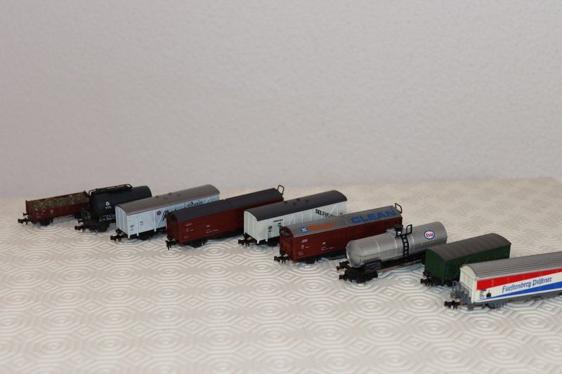 Roco Modellini di ferrovie: 9 Roco Wagen ( 497 ) – Usato da Kerzers venduto da Winu64 1