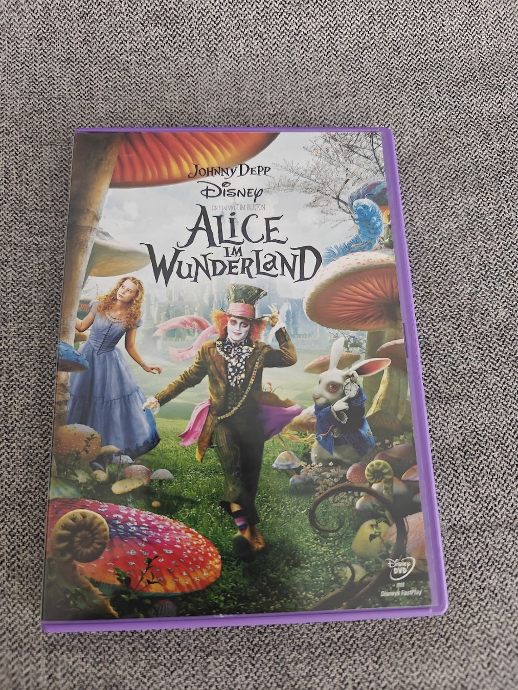 Tutti i DVDs: Alice im Wunderland dvd – Usato da Biel/Bienne venduto da Nekomimi