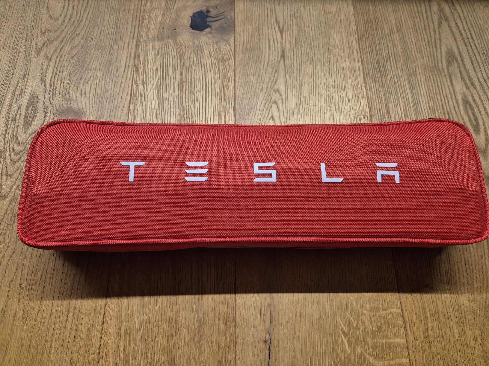 Kit di pronto soccorso: Tesla Erte-Hilfe-Set – Nuovo e nell'imballaggio originale da Laupen BE venduto da Overnaze