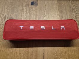 Tesla Erte-Hilfe-Set