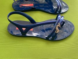 SUMMERTIME - stylische Flip-Flops mit Seepferdchen, blau, 38